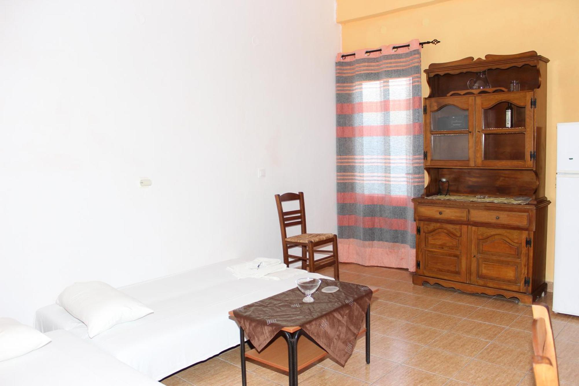 Pantelis Apartments Агиос-Георгиос Экстерьер фото