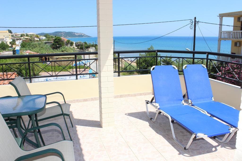 Pantelis Apartments Агиос-Георгиос Экстерьер фото